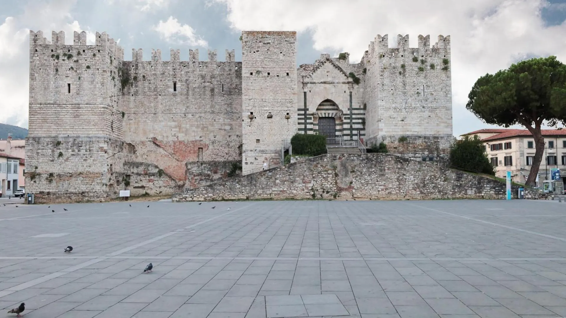 דירות פראטו Lippi'S House In Piazza Duomo איטליה